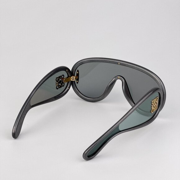 Loewe X PAULA'S IBIZA LW40108I Sunglasses – Metallic Grey | Model LW40108I 05X - Picture 4 of 13